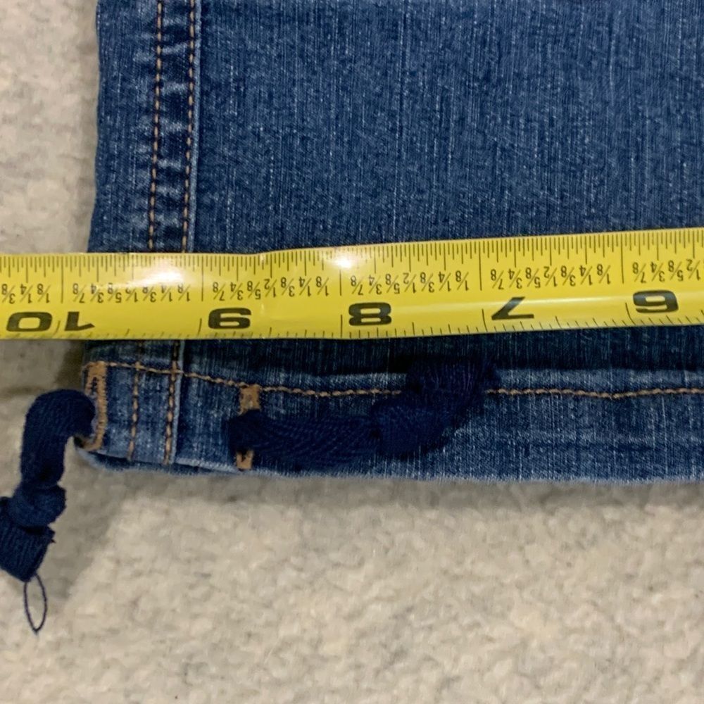 Style & Co., Denim Cargo Capris - Picture 7 of 10